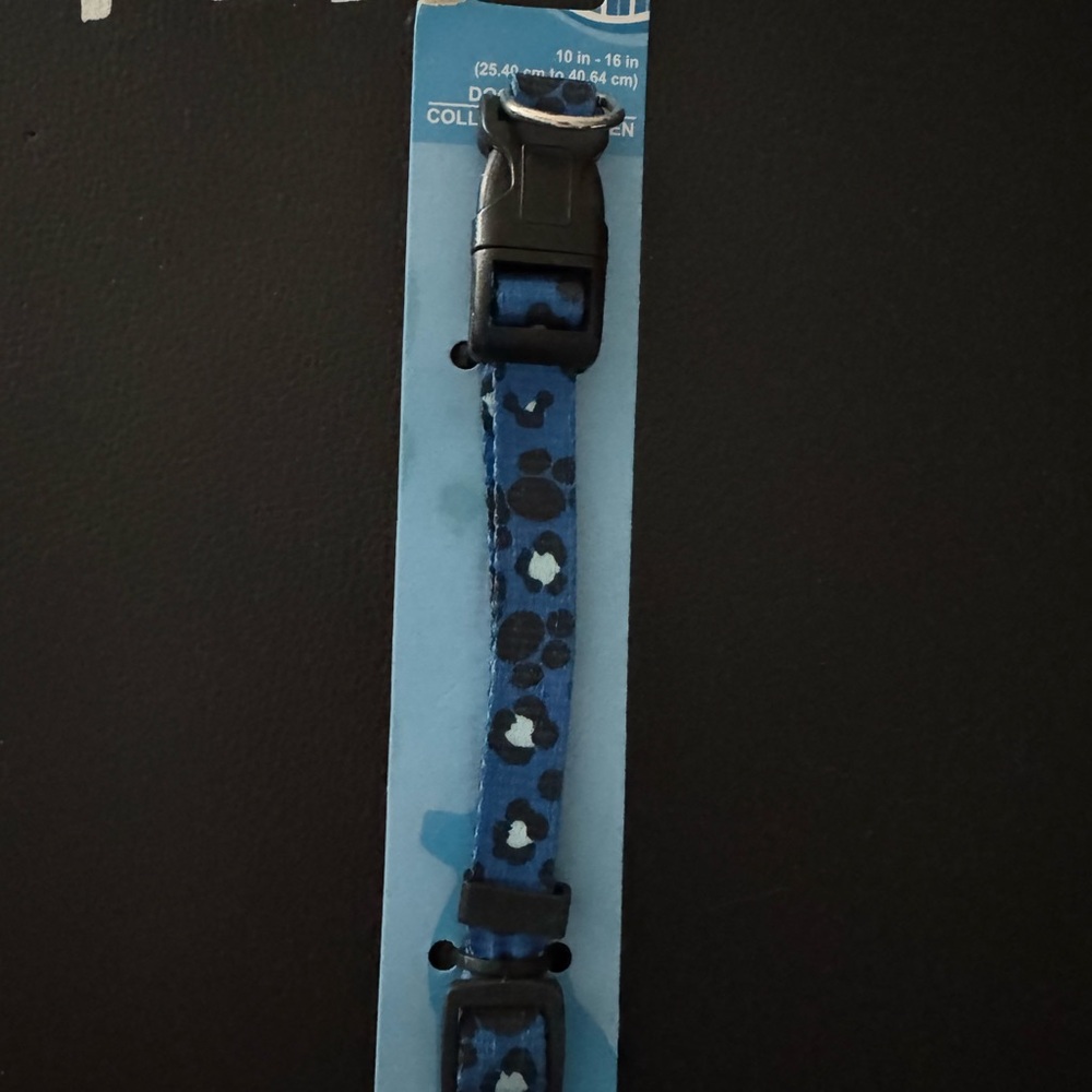 Blue Leopard Print Dog Collar – Medium, Brand New‎